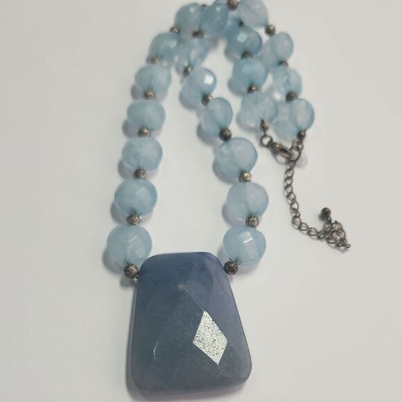 Large Blue Semi Precious Stone Necklace - Picture 1 of 6